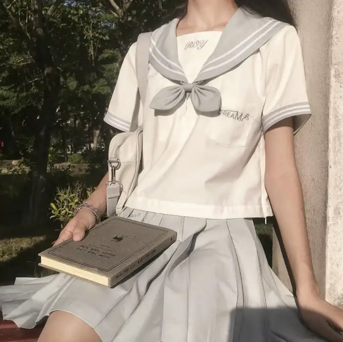 青春三选一